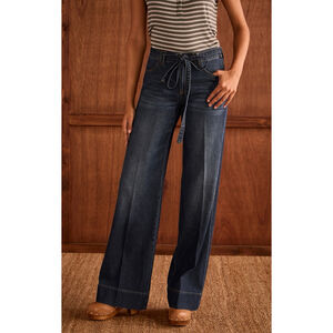 CAbi Beau Jeans #4904 Size 8 Fall 2025